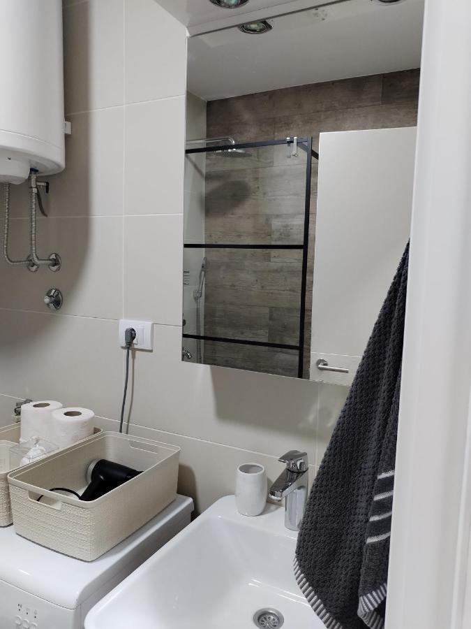 City Lights Lux Apartment Beograd Bagian luar foto
