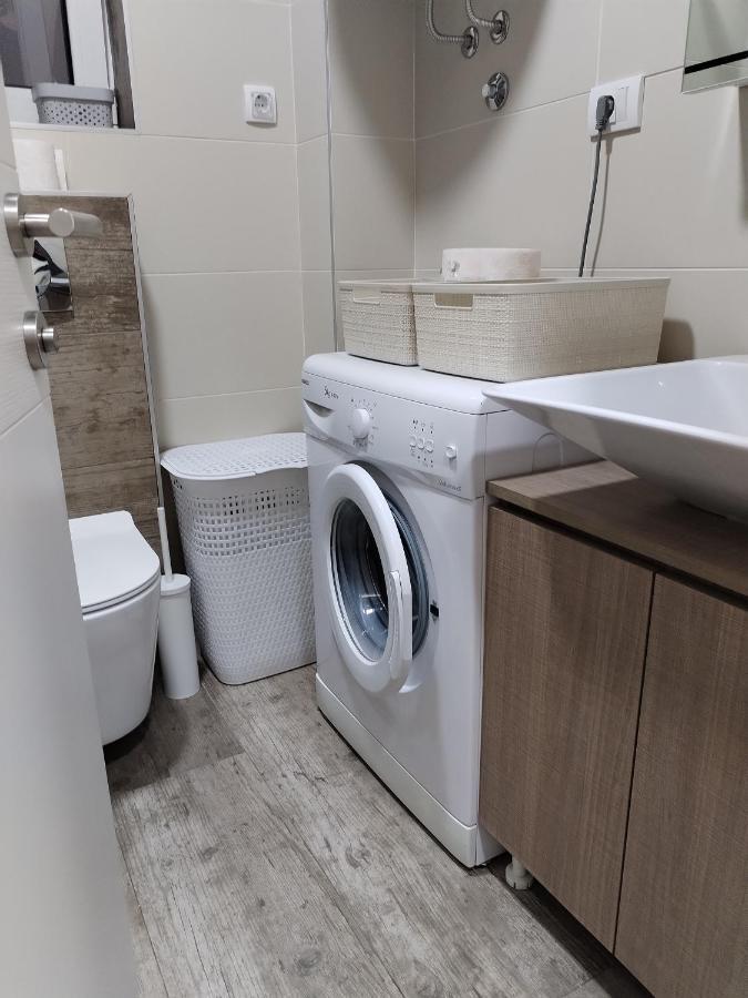 City Lights Lux Apartment Beograd Bagian luar foto